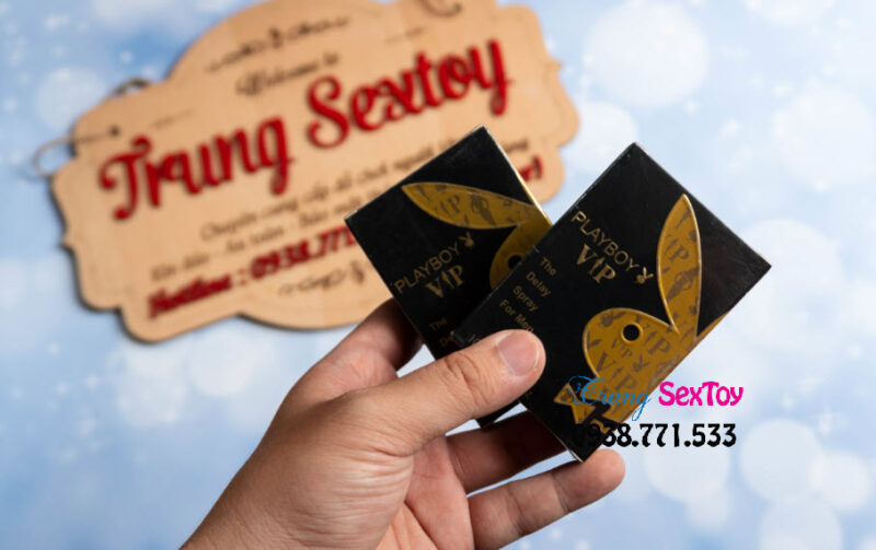 chai xịt Playboy Vip