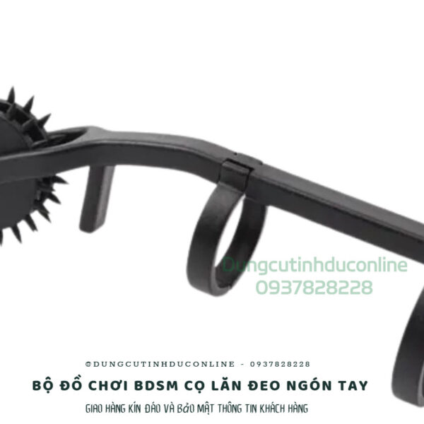 BDSM co lan deo ngon tay 0001 Shop do choi BDSM