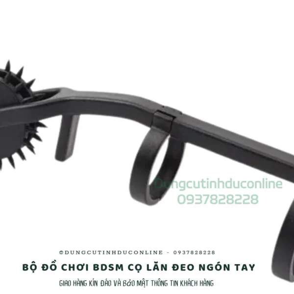 BDSM co lan deo ngon tay 0001 Shop do choi BDSM
