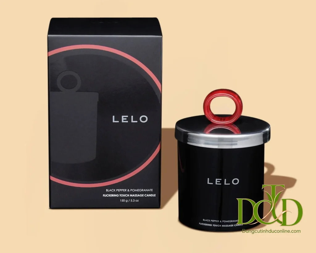 Nến Massage LELO Hương Tiêu Đen & Lựu — Thiết kế lọ thủy tinh đen LELO